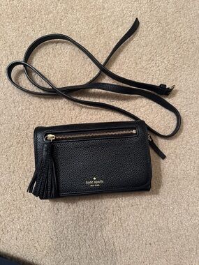 kate spade Black Pebbled Leather Tassel Crossbody Wallet with removable strap
